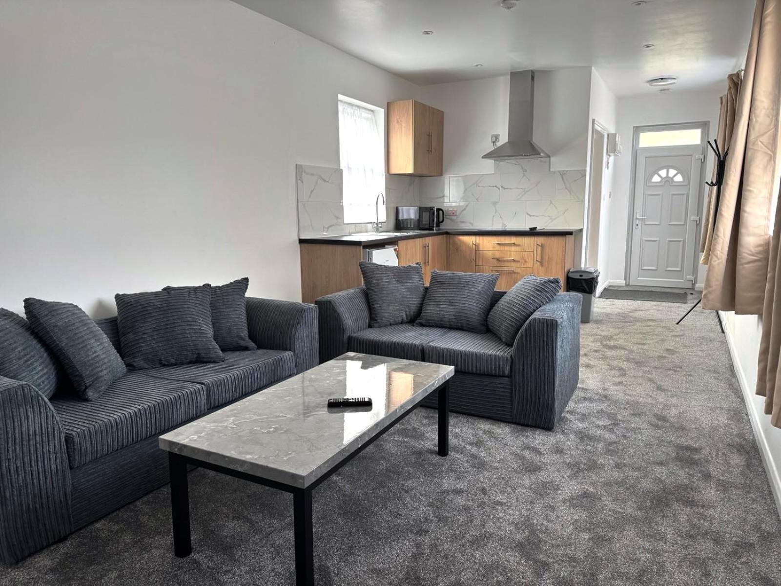 Park Hotel Илфорд Екстериор снимка